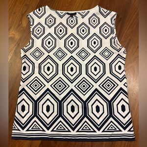 Banana Republic Geometric Black and White Sleeveless Top
